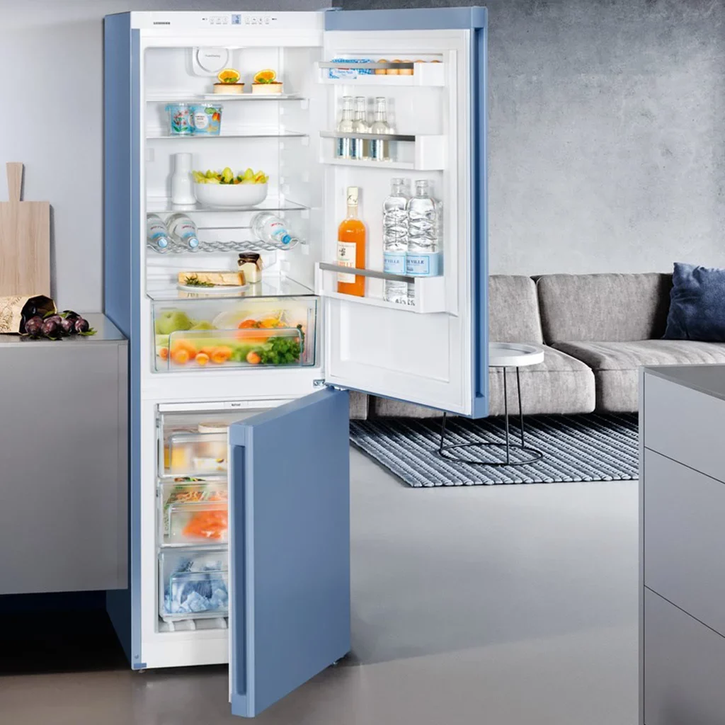 Liebherr CNFb 4313 Comfort Combination Fridge-Freezer in Frozen Blue
