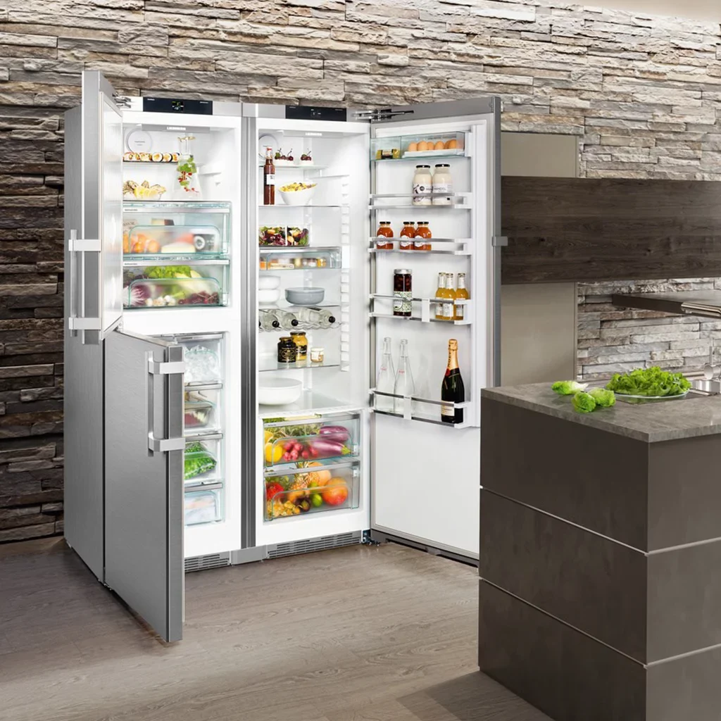 SBSes 8483 Side-by-Side Premium with BioFresh & No Frost Fridge / Freezer