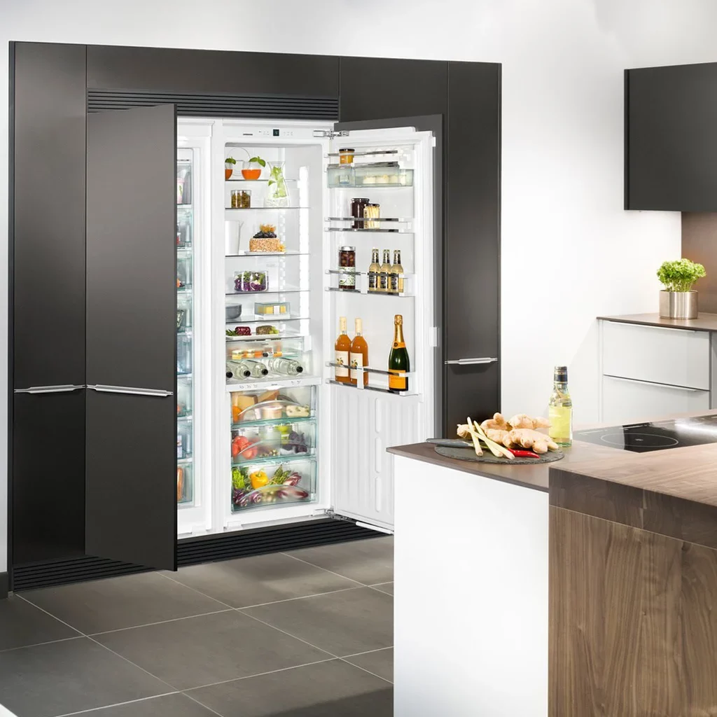 IKB 3560 Premium Built-in Refrigerator with BioFresh for integrated use