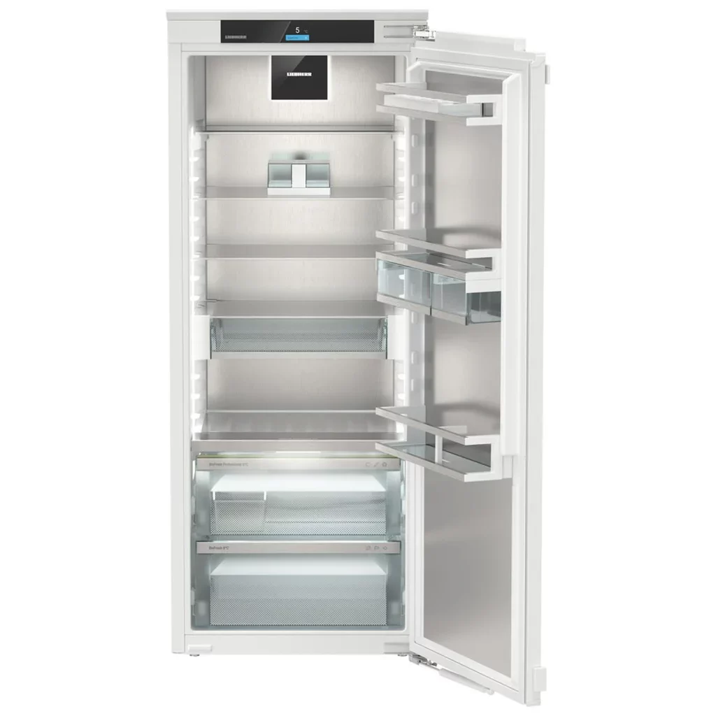 IRBd 4570 Peak Built-in fridge-freezer | BioFresh with HydroBreeze and NoFrost
